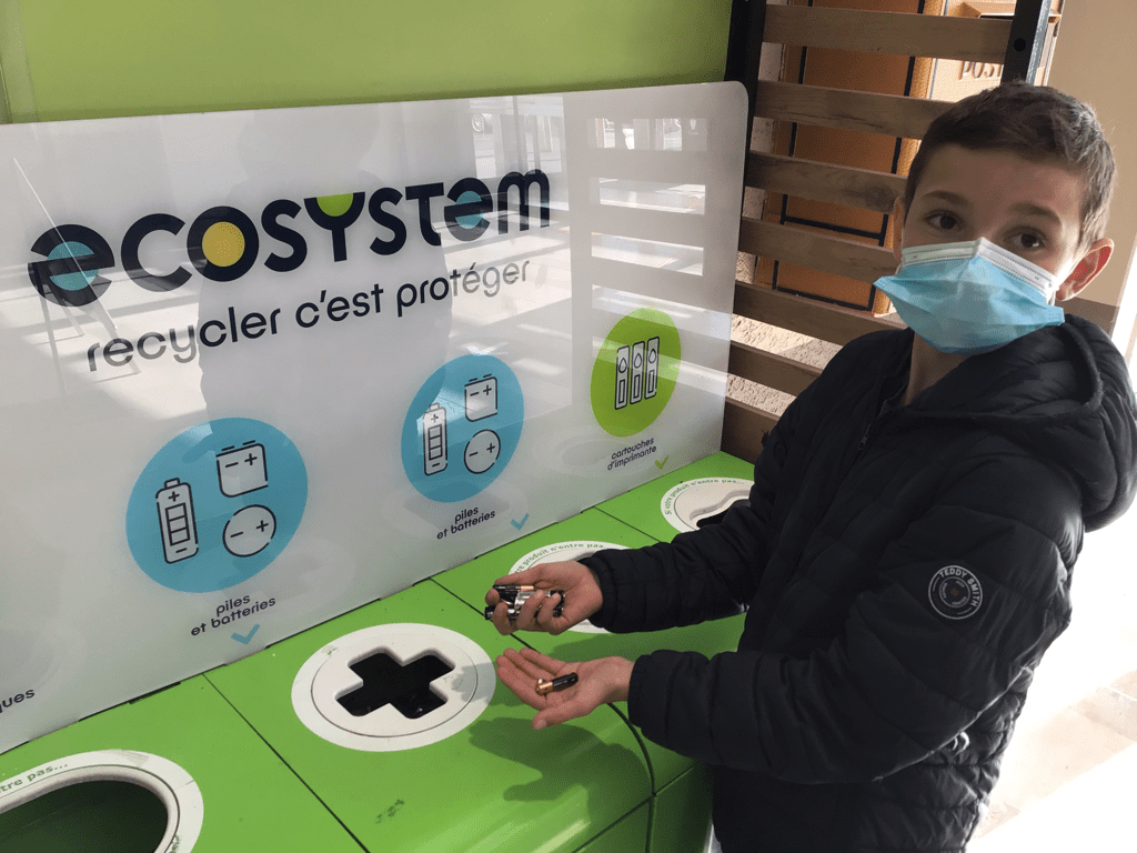 Gabriel 6H recycle ses piles