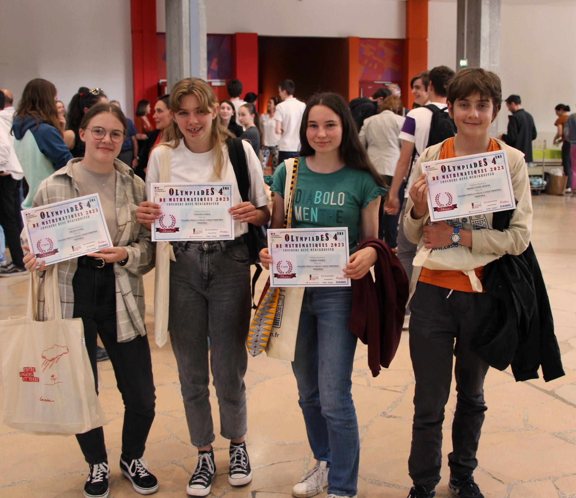 You are currently viewing Remise des prix du concours des Olympiades de Maths à l’UGA